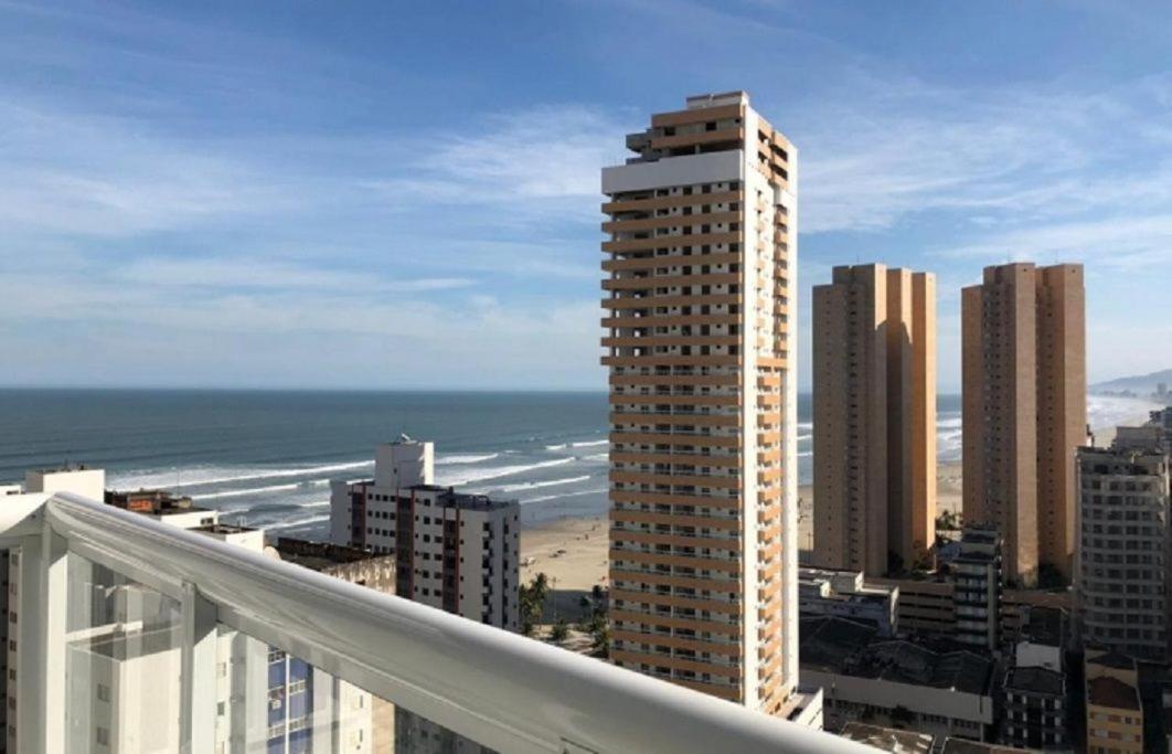 Flat Unita Homestay Praia Grande  Exteriör bild